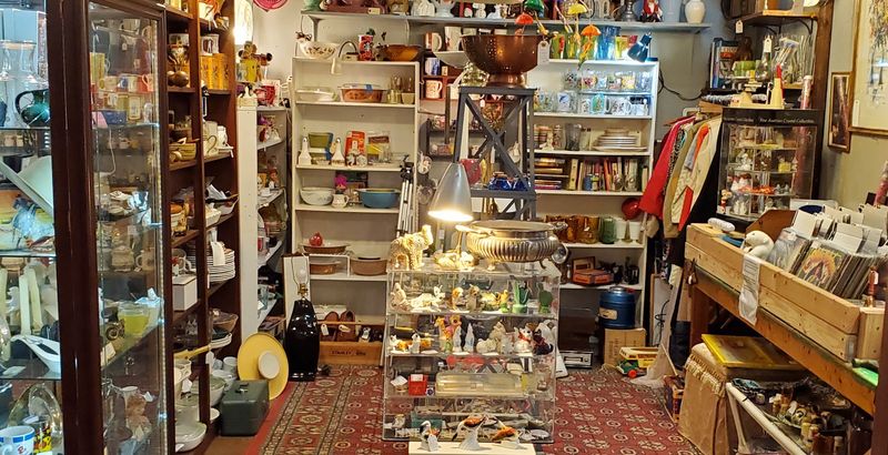 Vintage Clothing Collections That Turn Heads