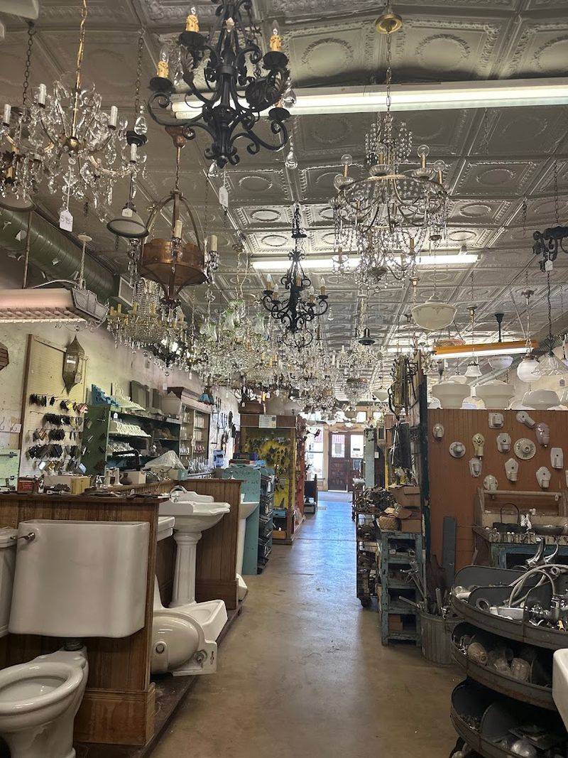 Vintage Light Fixtures From Every Era Vintage Light Fixtures From Every Era