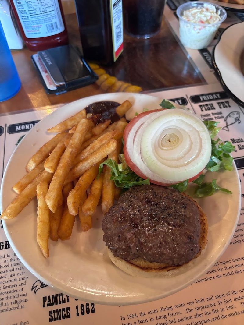 A Menu That Mixes Tavern Comfort with German Roots A Menu That Mixes Tavern Comfort with German Roots