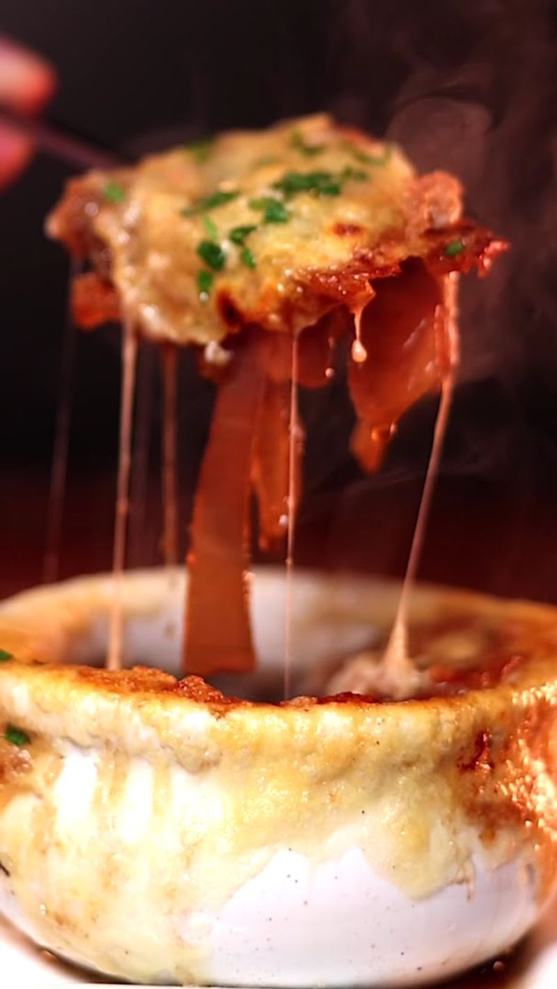 What Makes This Rich, Cheesy Bowl Worth the Drive What Makes This Rich, Cheesy Bowl Worth the Drive