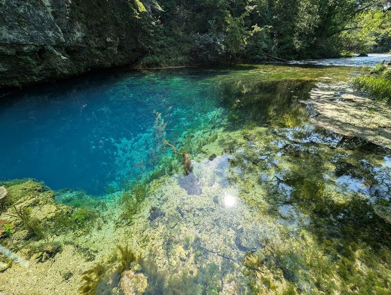 When to visit for the bluest water