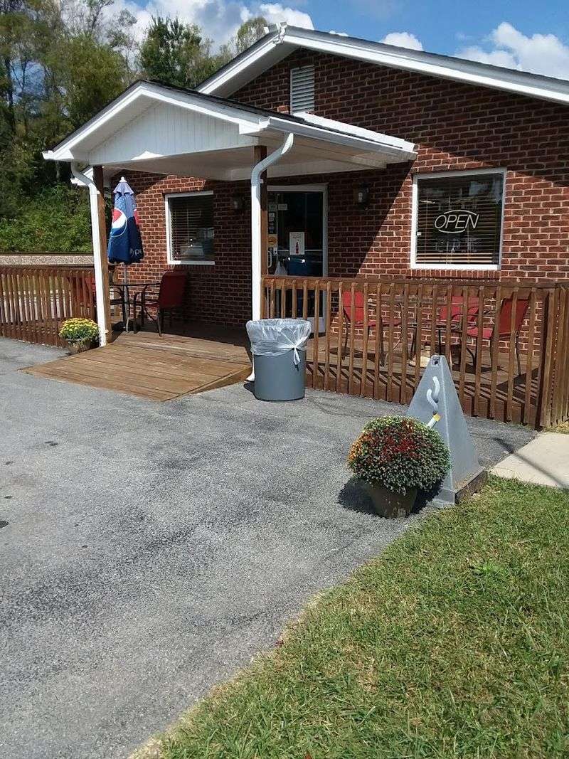 Whistle Stop Deli & Catering – Unicoi Whistle Stop Deli & Catering – Unicoi