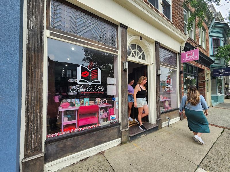 Why Collingswood makes this the perfect bookish day trip