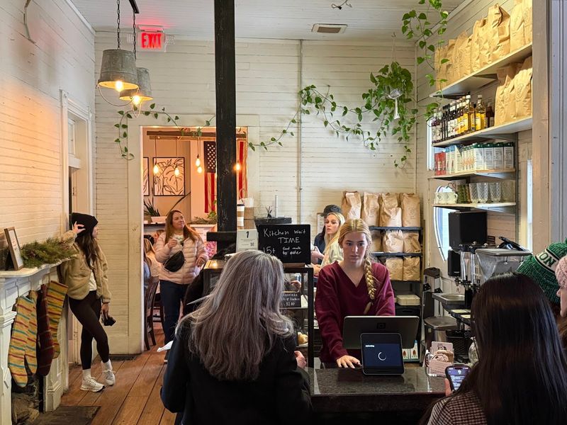 Why Locals Keep Returning to This Franklin Favorite Why Locals Keep Returning to This Franklin Favorite
