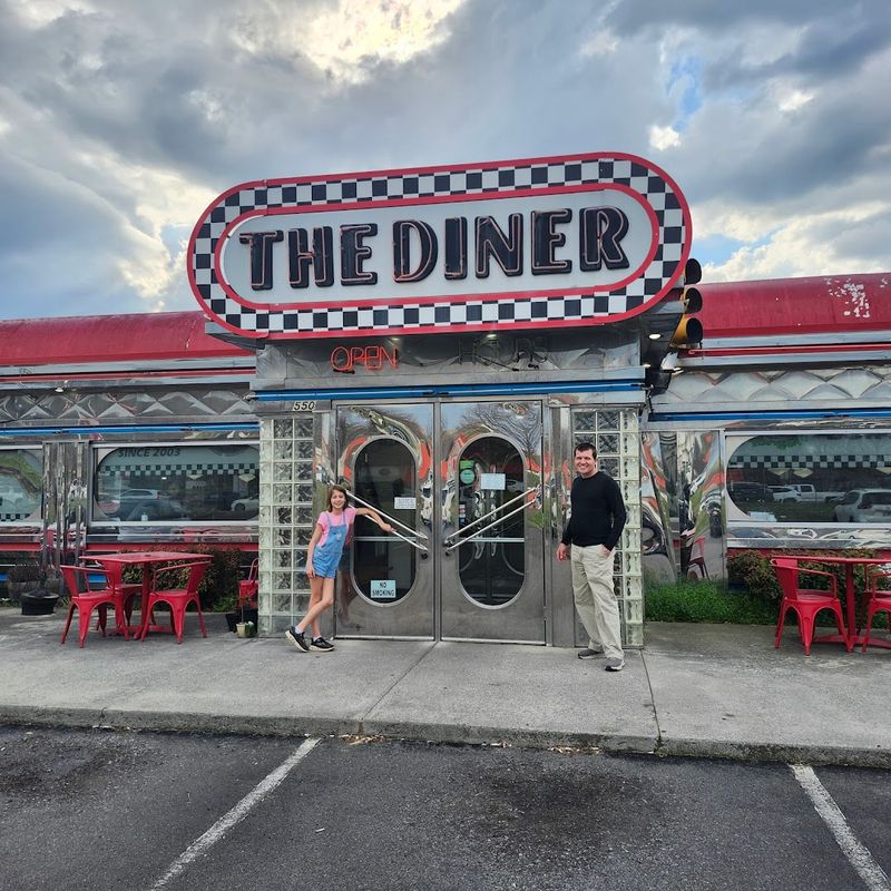 Why Locals and Smoky Mountain Visitors Keep Coming Back Why Locals and Smoky Mountain Visitors Keep Coming Back
