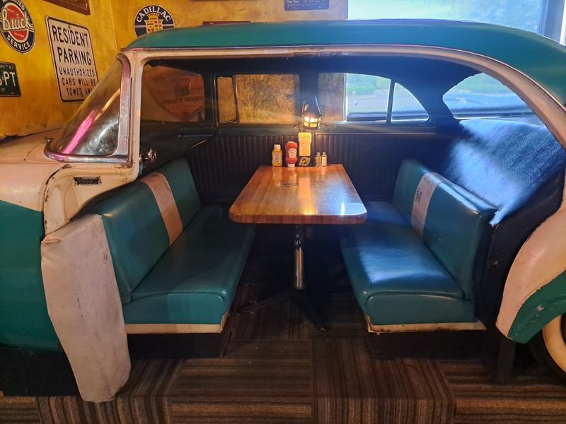 Why Pete's Garage Stands Apart From Every Other Bar and Grill
