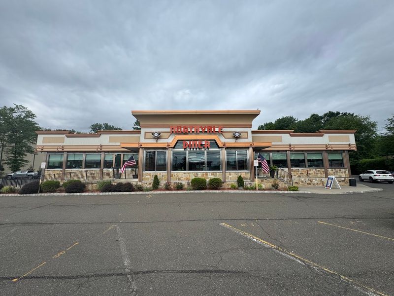 Why This Bergen County Diner Still Feels Like a Classic Jersey Find
