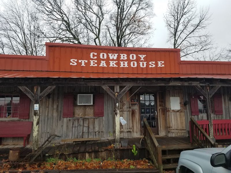 Why This Decaturville Steakhouse Deserves A Spot On Your Tennessee Road Trip Why This Decaturville Steakhouse Deserves A Spot On Your Tennessee Road Trip