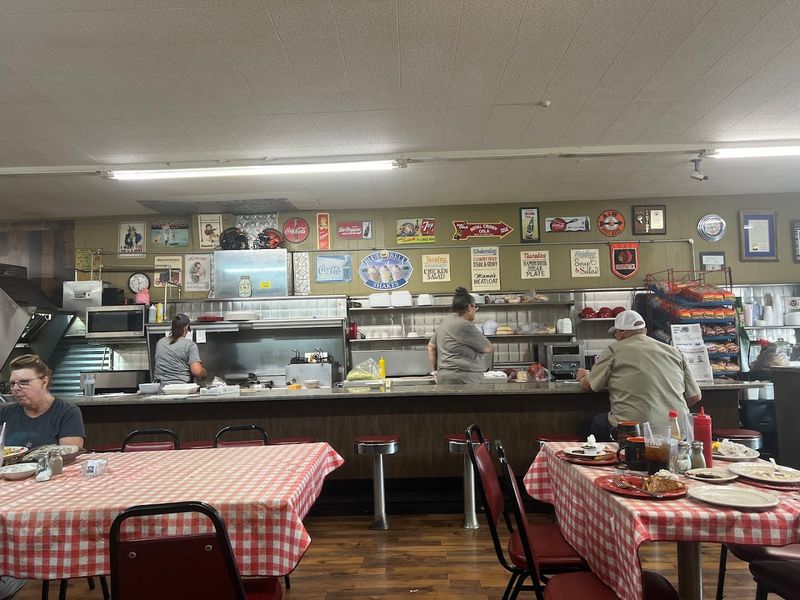 Why This Greenback Spot Feels Like a Step Back in Time