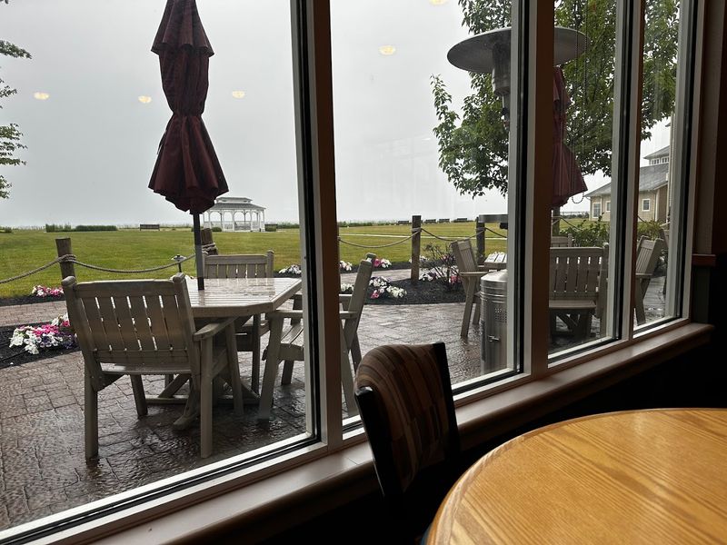 Why the windows make every table feel special