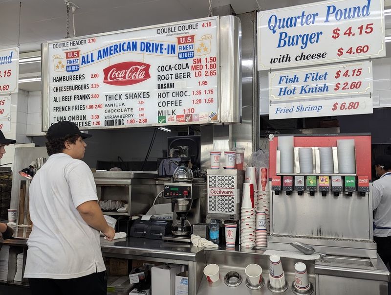 Why this burger spot is still worth the trip Why this burger spot is still worth the trip