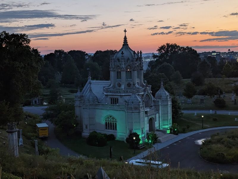 Why wandering here feels like a hidden New York experience