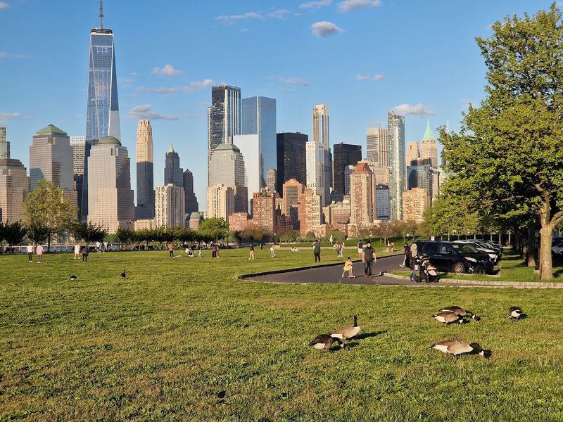 Wide Lawns, Picnic Areas, and Ferry Access Make It Easy to Spend the Day