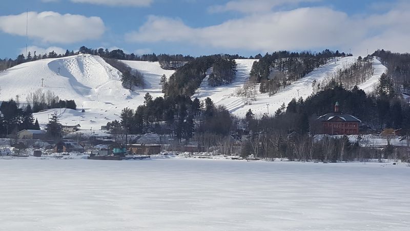Winter in Houghton: Snow Capital Energy That Skiers Dream About Winter in Houghton: Snow Capital Energy That Skiers Dream About