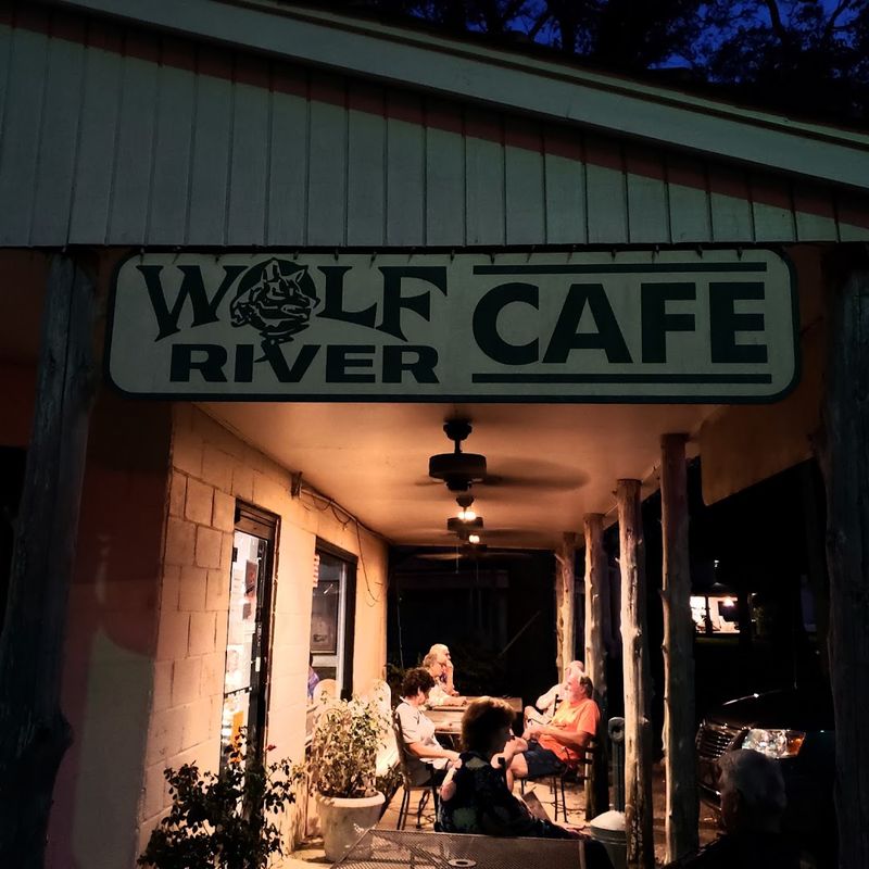 Wolf River Cafe — Rossville Wolf River Cafe — Rossville