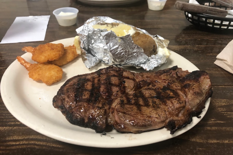 You Would Never Guess This Rustic Tennessee Building Hides Such An Impressive Steakhouse