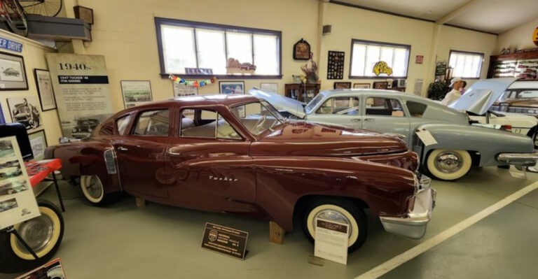 A Lesser-Known Car Museum in Pennsylvania That Feels Frozen in Another Era