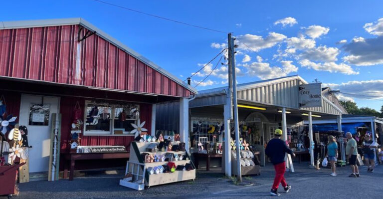 All-Day Browsing Awaits At This Huge Pennsylvania Market This August