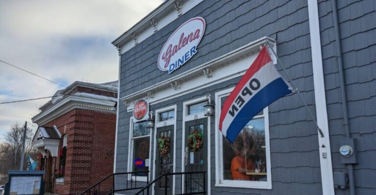 Breakfast Fans Can’t Get Enough Of This Charming Ohio Diner
