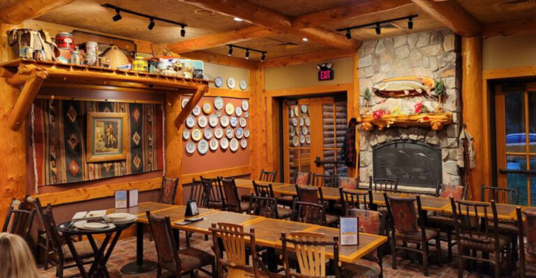 Comfort Food Hits Every Right Note at This Southeast Michigan Lodge-Restaurant