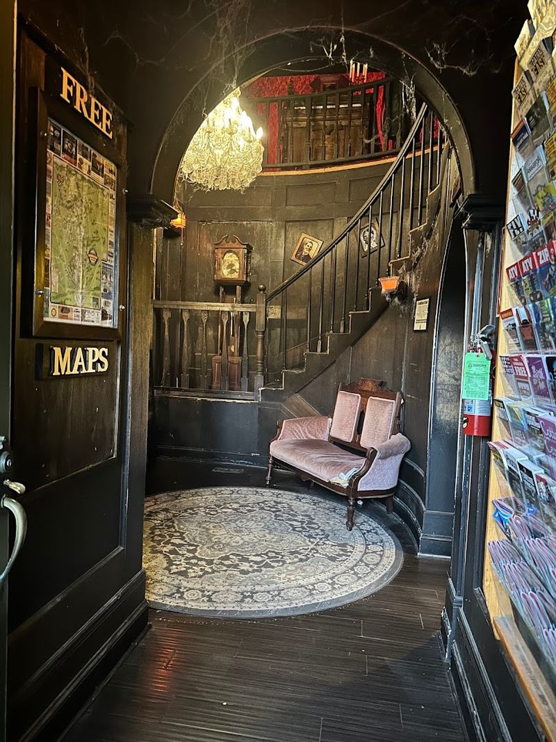 Victorian Gothic Atmosphere Done Right