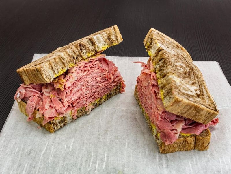 D&E's Corned Beef (Alsip)