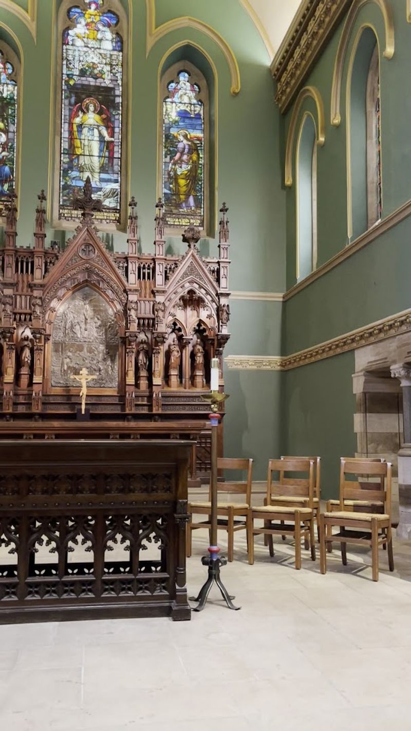 Saturday Tours That Reveal Hidden Details Saturday Tours That Reveal Hidden Details