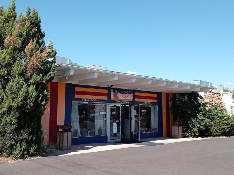 Why This Store Still Matters in a Shrinking Fabric Landscape Why This Store Still Matters in a Shrinking Fabric Landscape