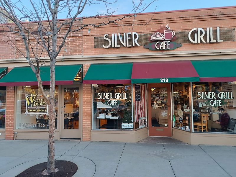 Silver Grill Cafe 
