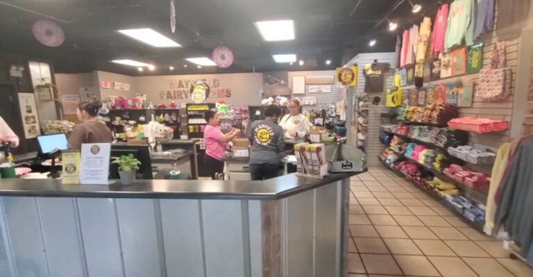 Families Have Been Making Memories At This Tennessee Dairy For Generations
