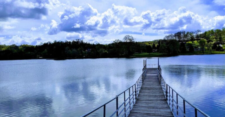For Under $55, This Tennessee Day Trip Delivers Views You’ll Never Forget