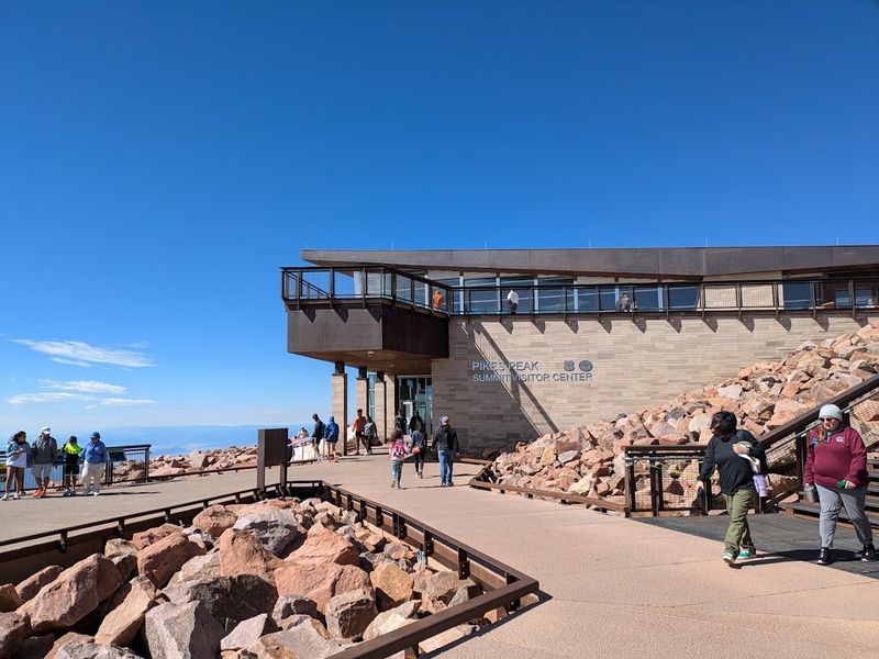 Pikes Peak Summit House (Cascade/Pikes Peak) Pikes Peak Summit House (Cascade/Pikes Peak)