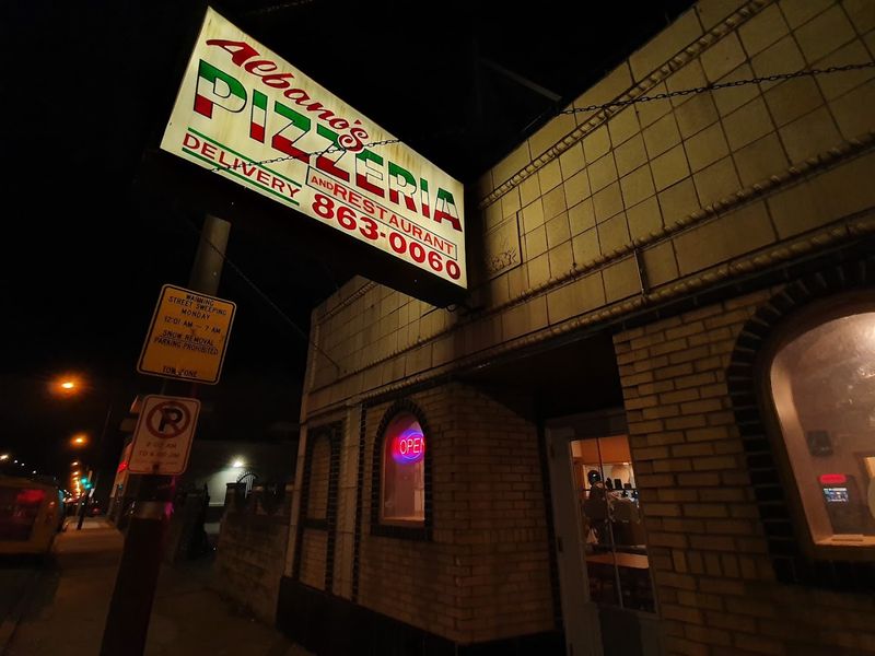 Why This Cicero, Illinois Spot Stays in the Conversation Why This Cicero, Illinois Spot Stays in the Conversation