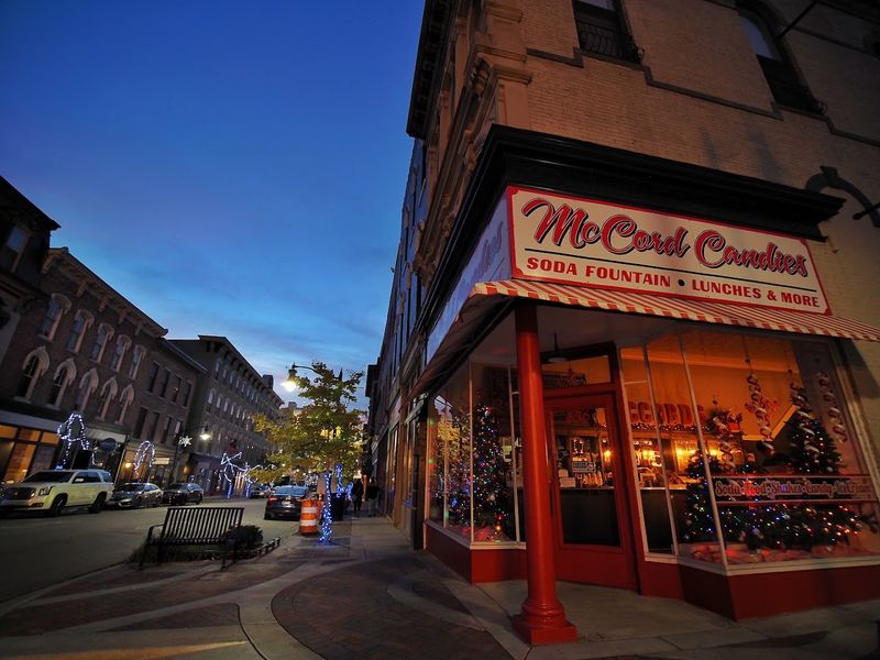 Come for Sugar, Stay for the Full Downtown Experience Come for Sugar, Stay for the Full Downtown Experience