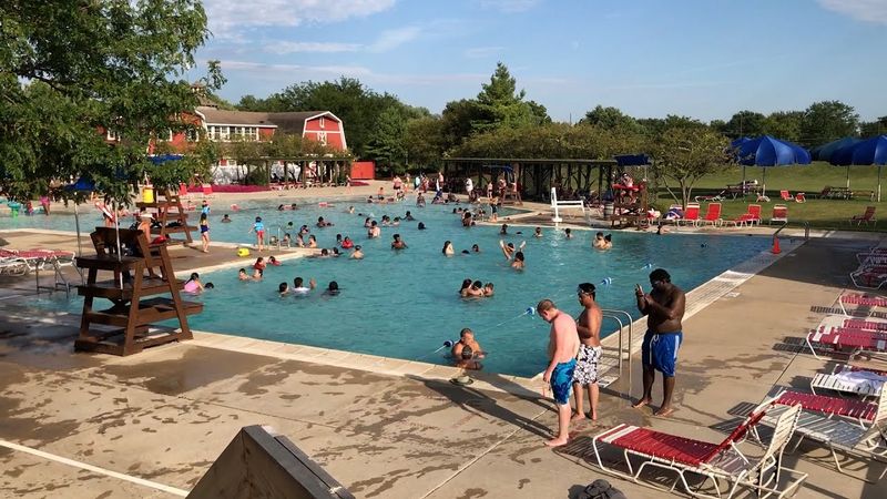 Slides, Shallow Zones, and a Layout That Covers Different Ages Slides, Shallow Zones, and a Layout That Covers Different Ages