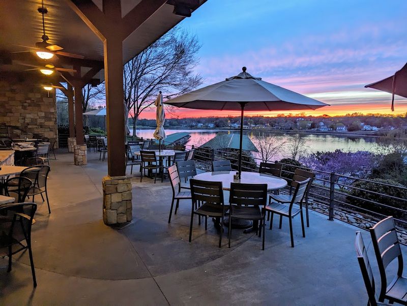 Lakeside Tavern – Knoxville Lakeside Tavern – Knoxville