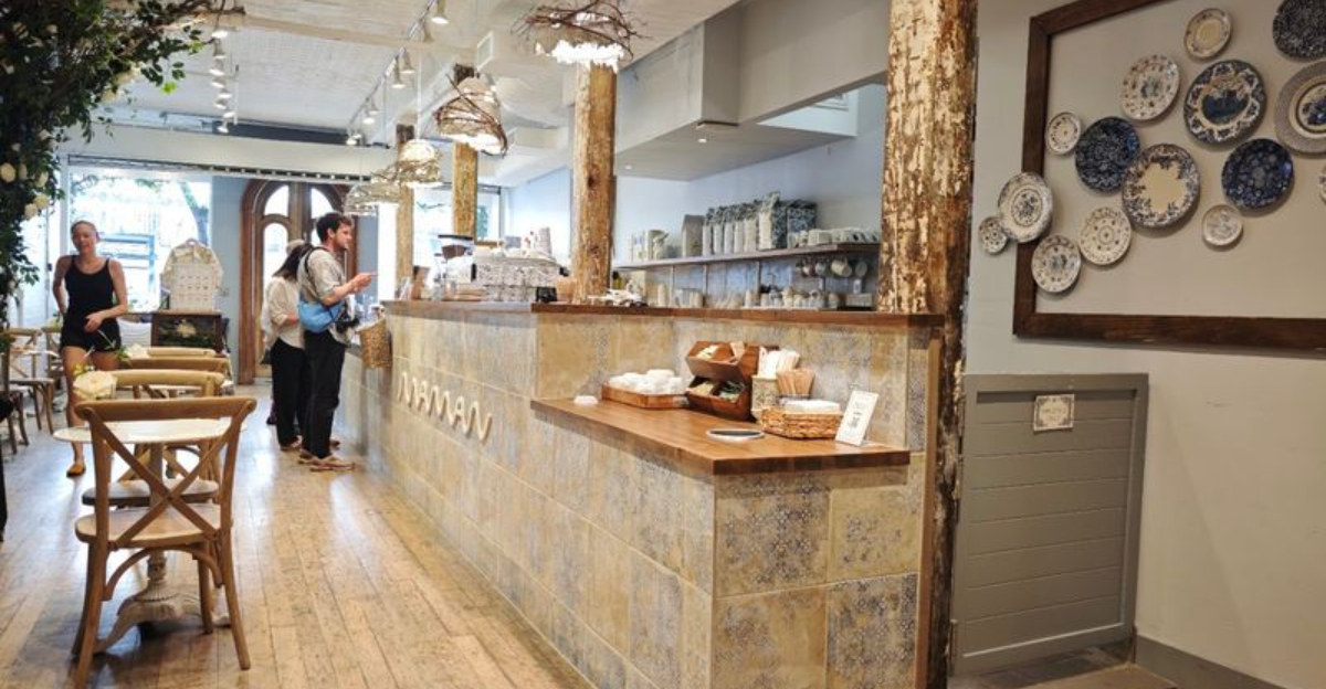 New Yorkers Can’t Stop Talking About The Salted Caramel Latte At This Popular Café