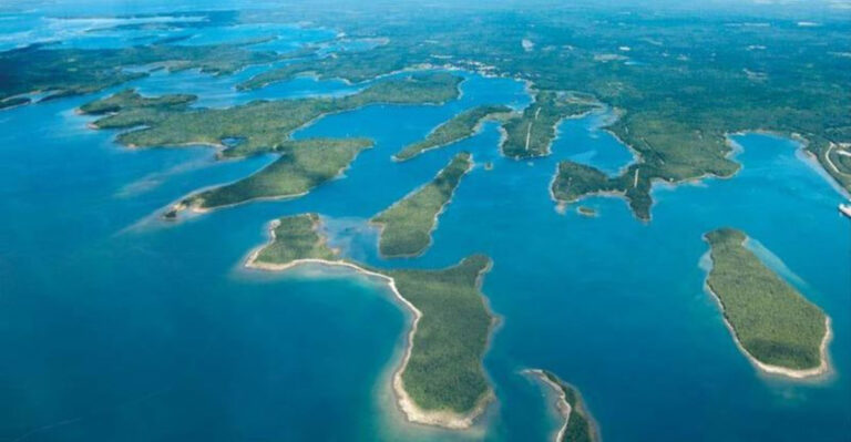 Paddle Between 36 Michigan Islands In Some Of The Great Lakes’ Calmest Waters