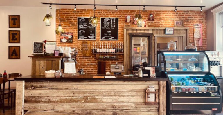 People Drive To This Lancaster County Café in Pennsylvania For Farm-Fresh Eggs, Specialty Coffee, And Homemade Treats