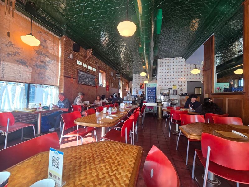 Uncle Mike's Place (Chicago)