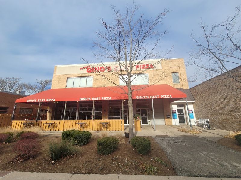 Gino's East (Wheaton) Gino's East (Wheaton)