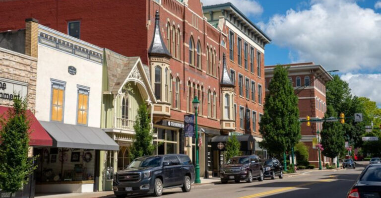 The 9 Most Peaceful Small Towns In Ohio You Need To Visit
