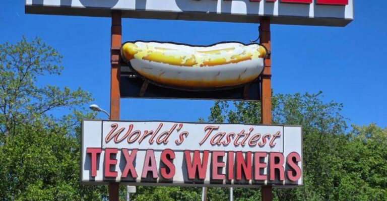 The Deep-Fried Hot Dogs at This New Jersey Institution Is Pure Comfort Food