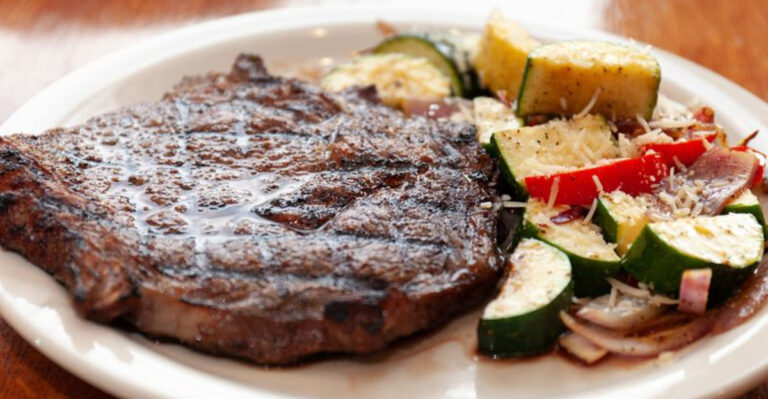 These 10 Small-Town Texas Steakhouses Are Absolutely Worth A Detour