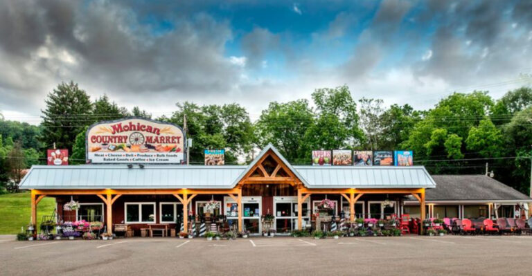 These Ohio Cafes Offer The Kind Of Fresh Lunch That’s Perfect For Easy Summer Afternoons