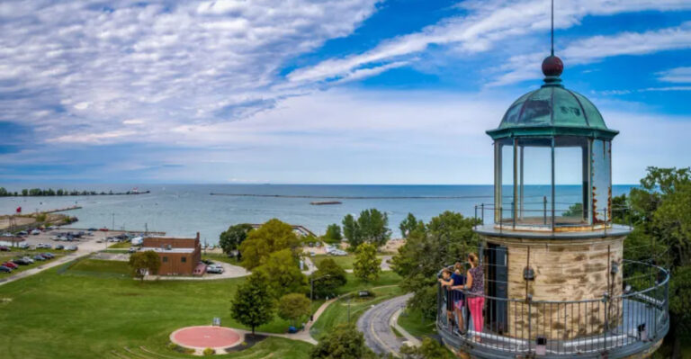 These Ohio Lake Erie Harbor Towns Will Make A Summer Outing A Treat