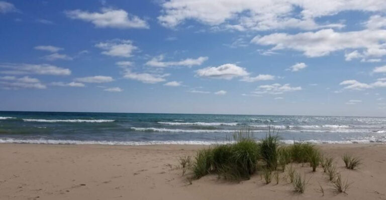 This Beach Town In Illinois Is Drawing Bigger Crowds With Every Summer