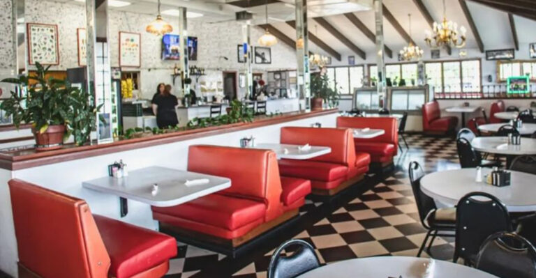 This Beloved Houston Deli Feels Like Stepping Into a New York Classic