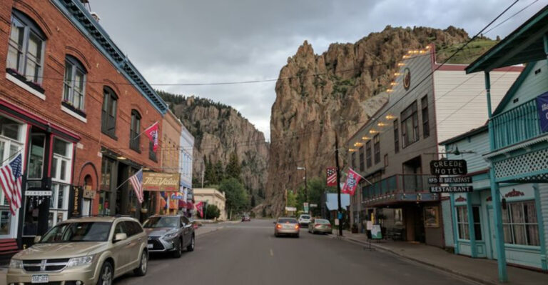 This Charming Colorado Town Square Looks Like Something Out of a Movie in Summer