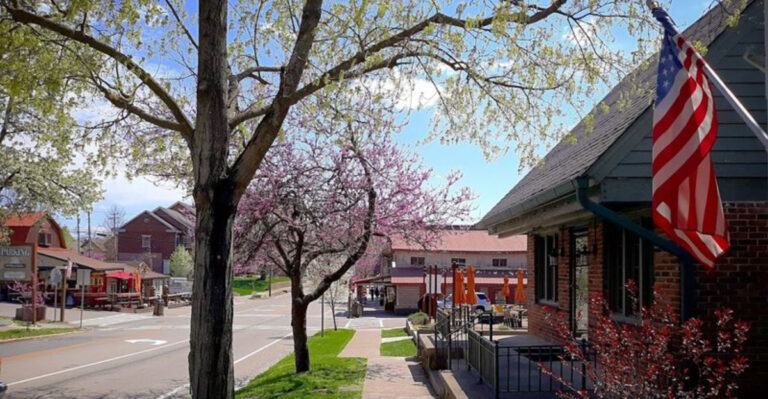 This Charming Indiana Town Is the Perfect Escape From Everyday Life